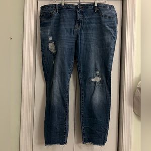 Ava & Viv Power Stretch Distressed Jegging